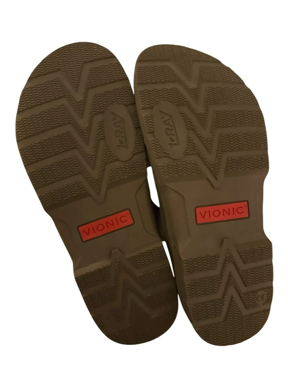 Vionic Men’s Wyatt Flip Flop Sandals in Charcoal Grey Size 7